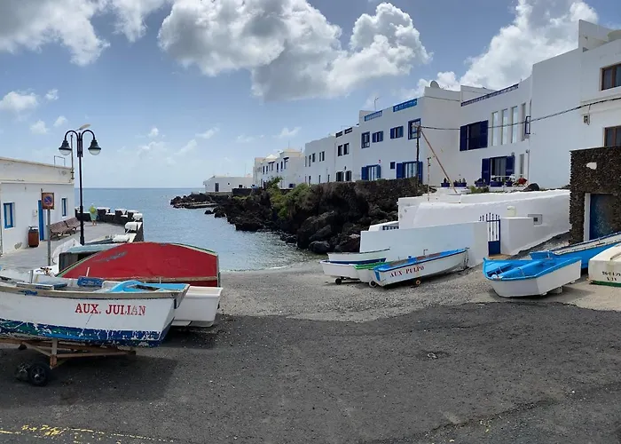 Volcano Getaway - Adults Only *