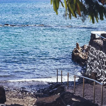 Volcano Getaway - Adults Only Lejlighed Punta Mujeres