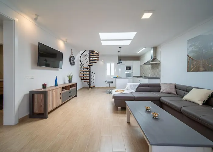 Volcano Getaway - Adults Only *