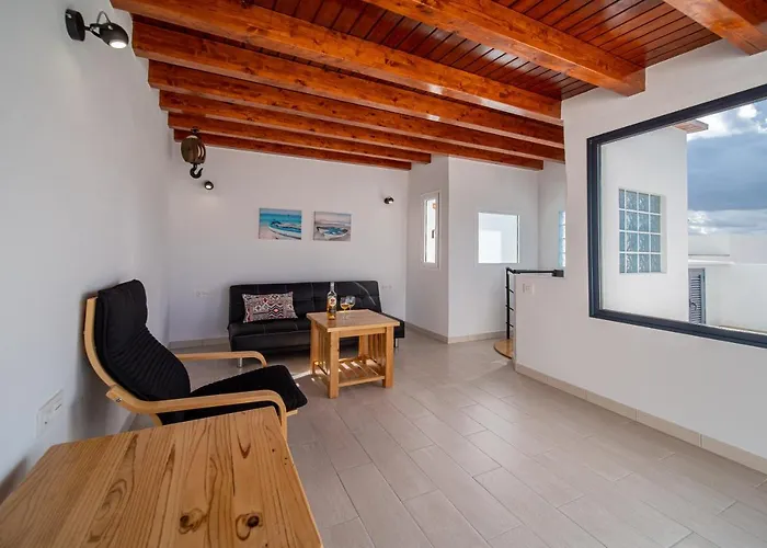 Volcano Getaway - Adults Only 公寓