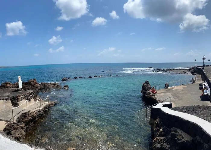 Volcano Getaway - Adults Only 公寓 *